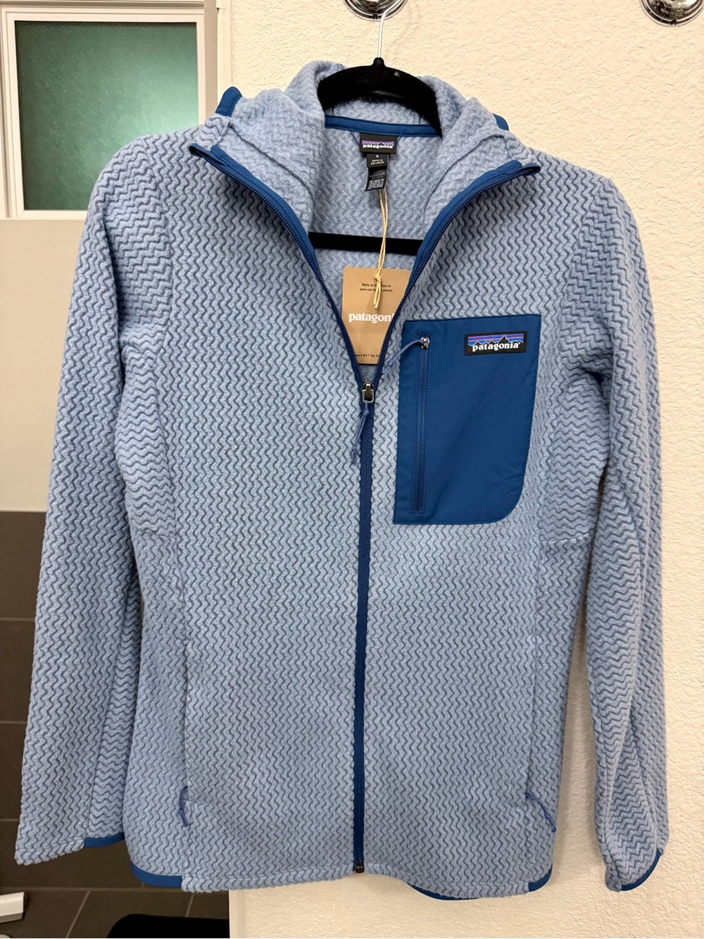 Patagonia Blue Full-Zip Fleece Jacket, zip pockets- Brand New with Tag